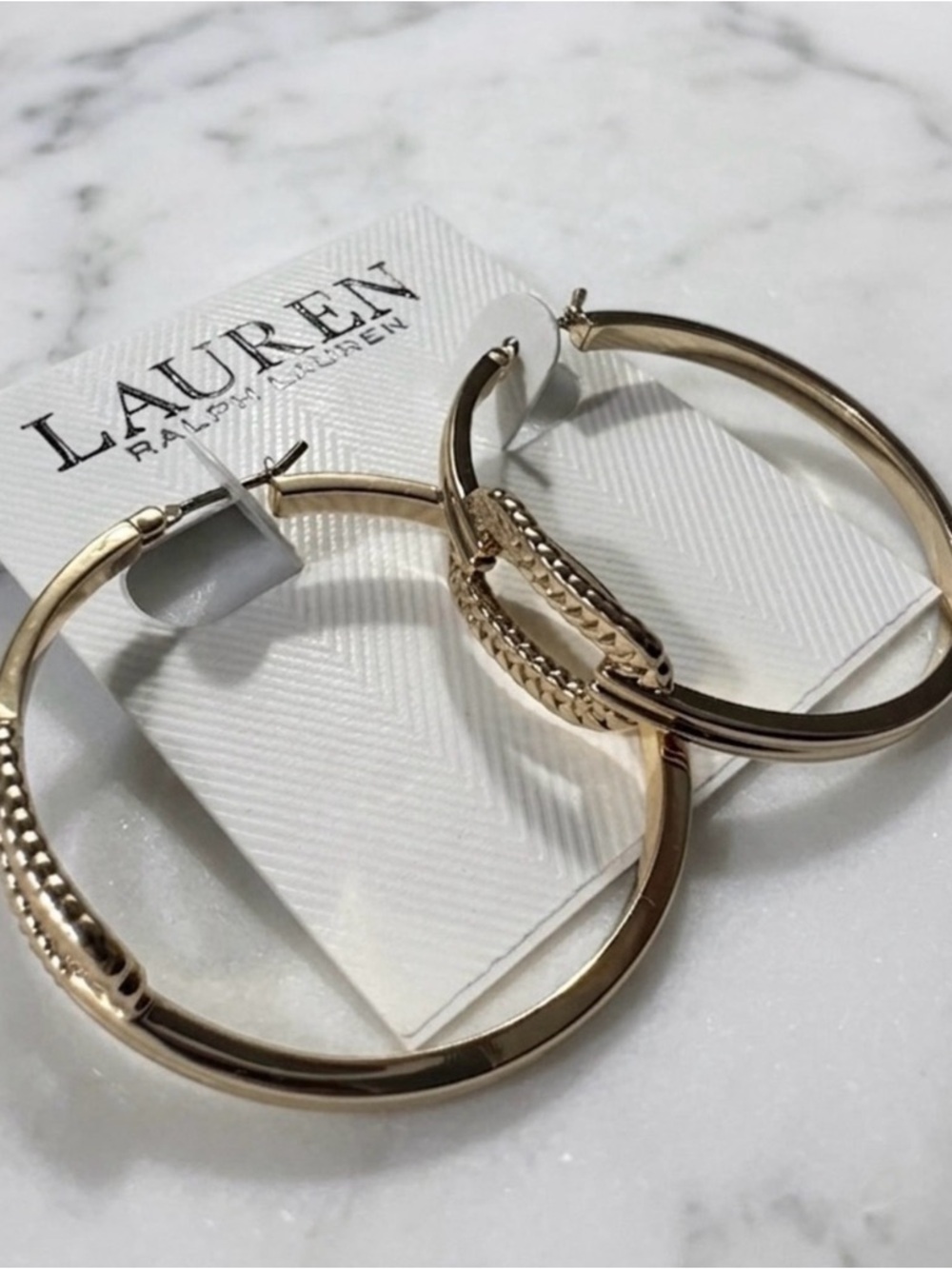 Lauren Ralph Lauren
Gold-Tone Herringbone Link
Hoop Earrings